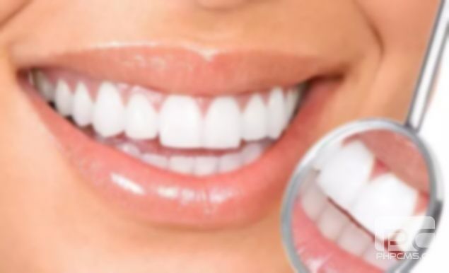 大牙烂了个大窟窿还松动咋办,咋办,补还是拔