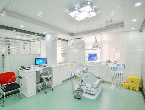 深圳康貝健口腔門診部