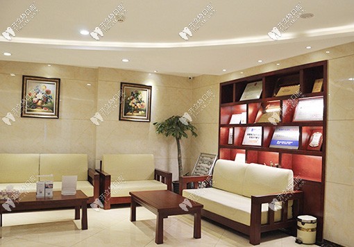 長(zhǎng)沙優(yōu)伢仕口腔醫(yī)院