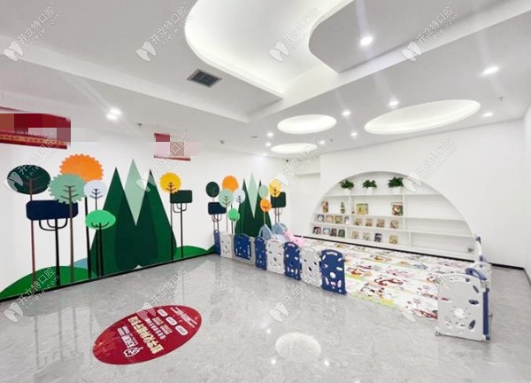 乌鲁木齐天牙口腔门诊
